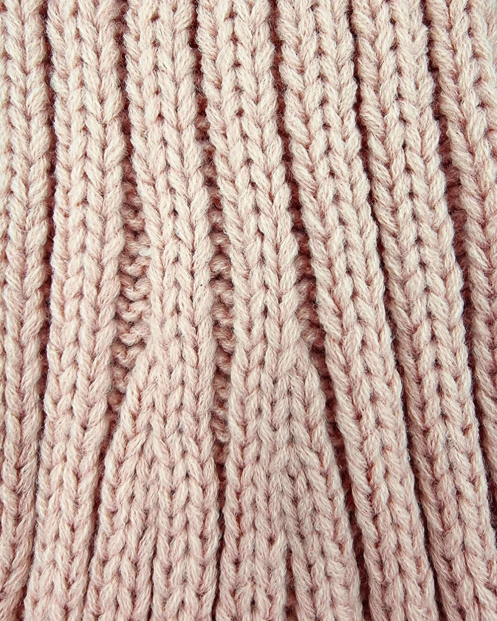 Nisselue, rosa grovstrikk med hvit kant