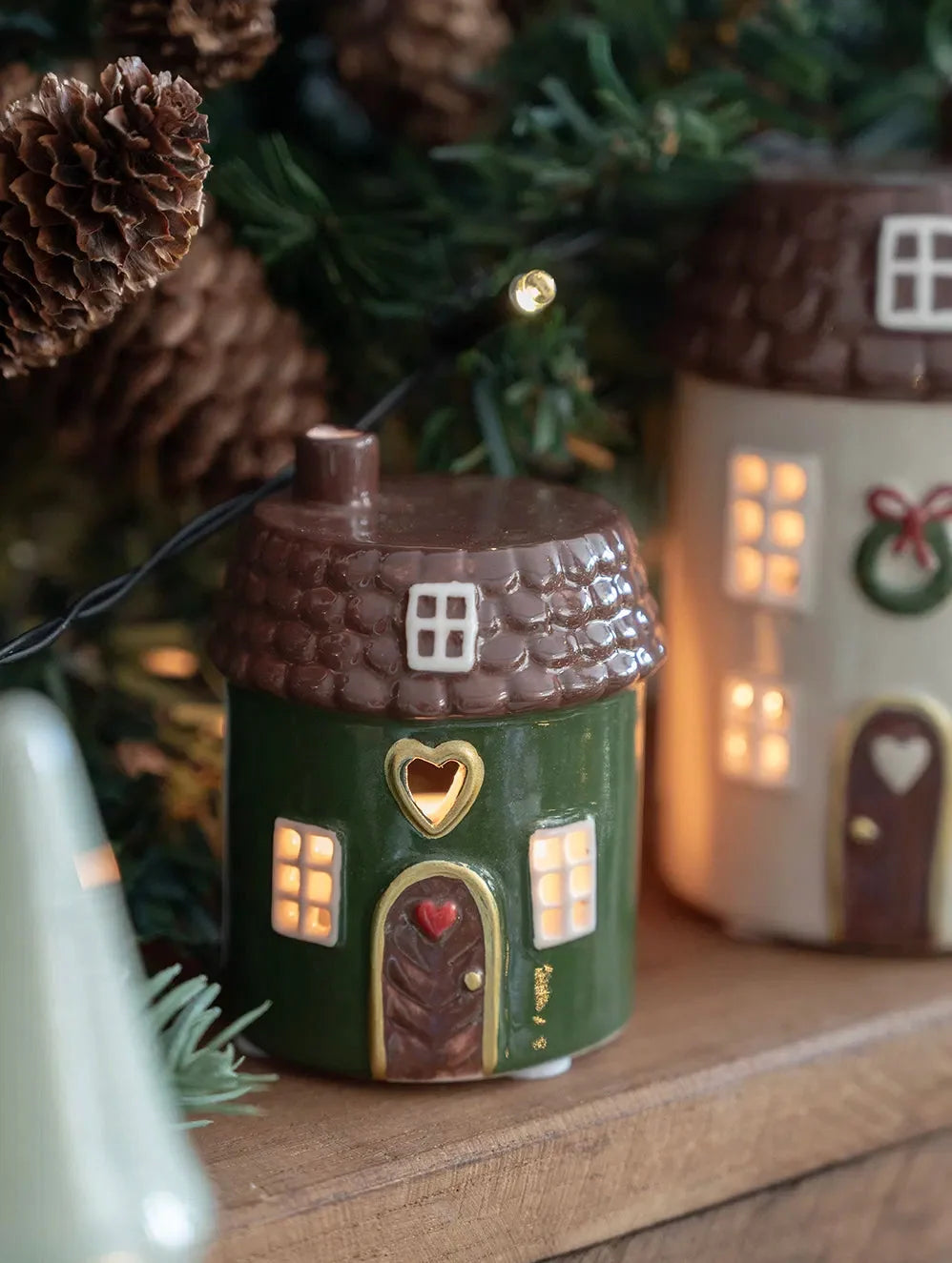 Keramikhus, Christmas Joy, grønt, H 7cm